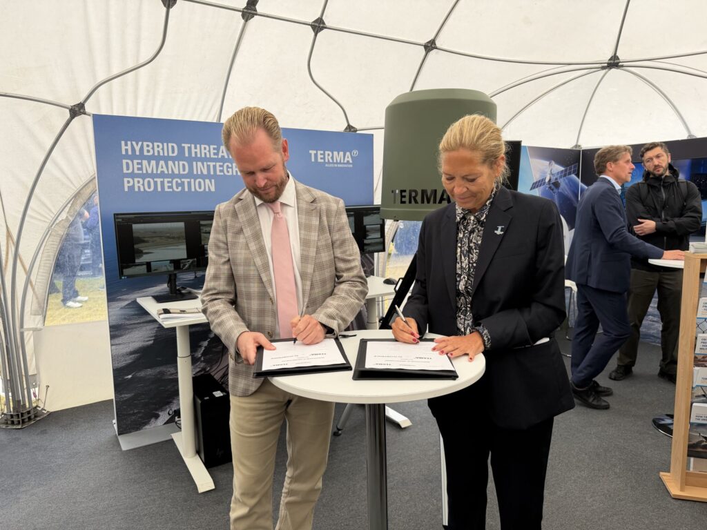 Terma and MyDefence have signed a Memorandum of Understanding to explore closer cooperation across defence technologies. The first step will combine the companies’ complementary counter-drone capabilities, with further areas of cooperation to be explored over time.